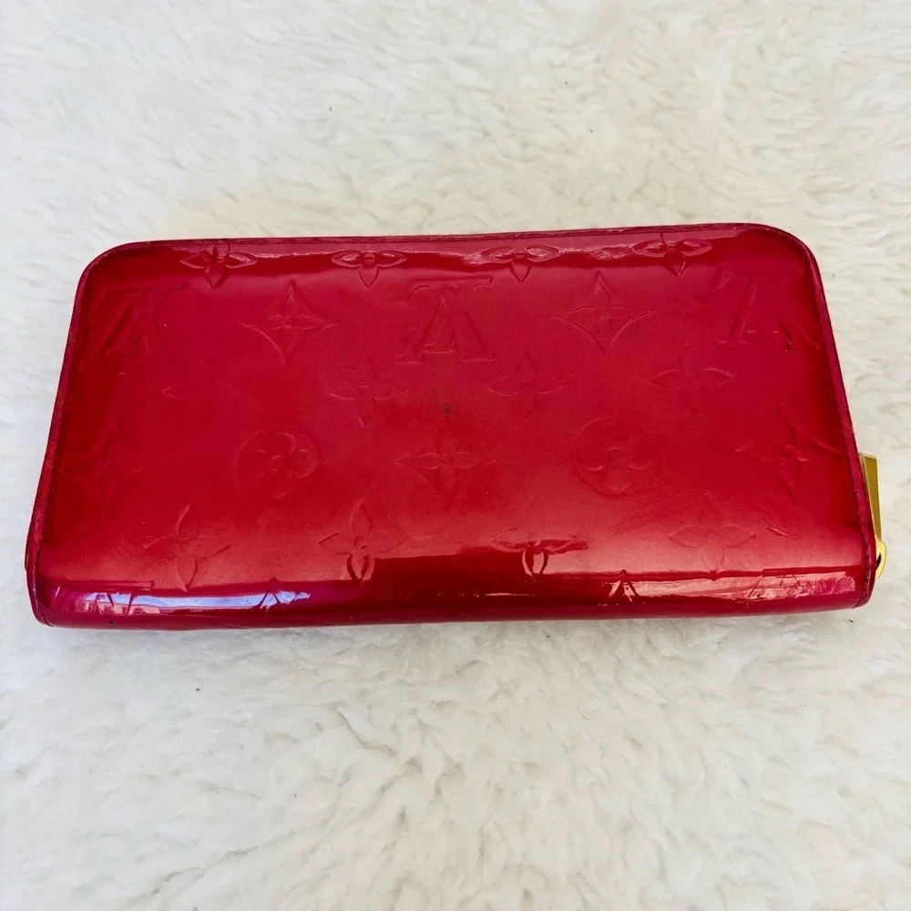 Louis Vuitton Cherry Red Vernis Zip Around Long Wallet